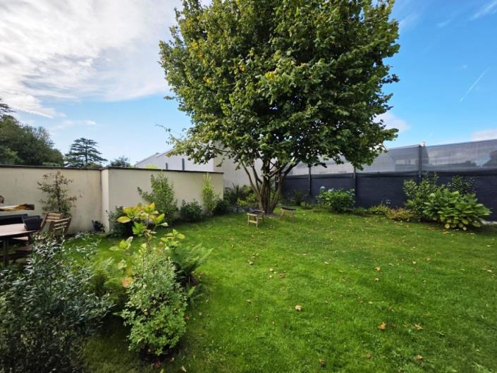 Image No.17-4 Bed House for sale