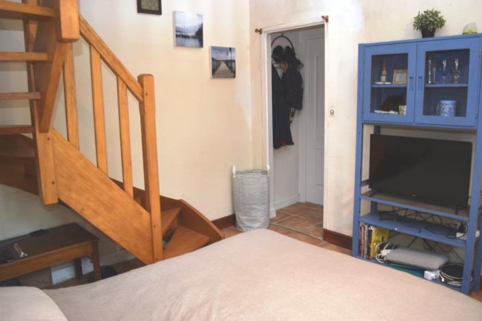 Image No.11-1 Bed House for sale