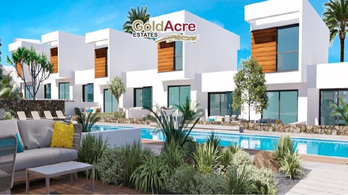 Image No.1-2 Bed Villa for sale