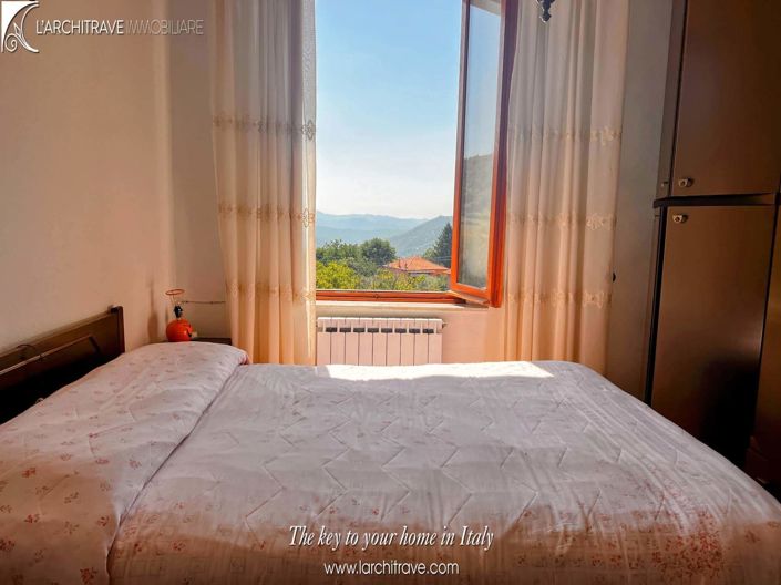 Image No.10-5 Bed Villa for sale