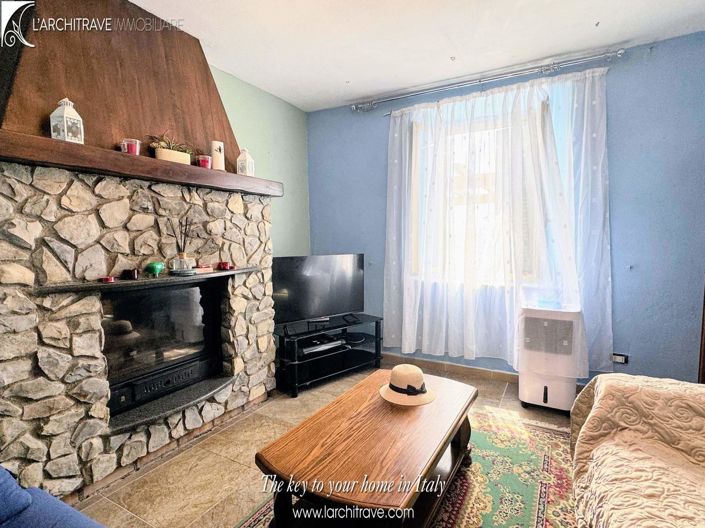 Image No.8-2 Bed Villa for sale