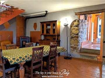 940c1613-e718-a5b2-3f3b-6c3145a95bd6