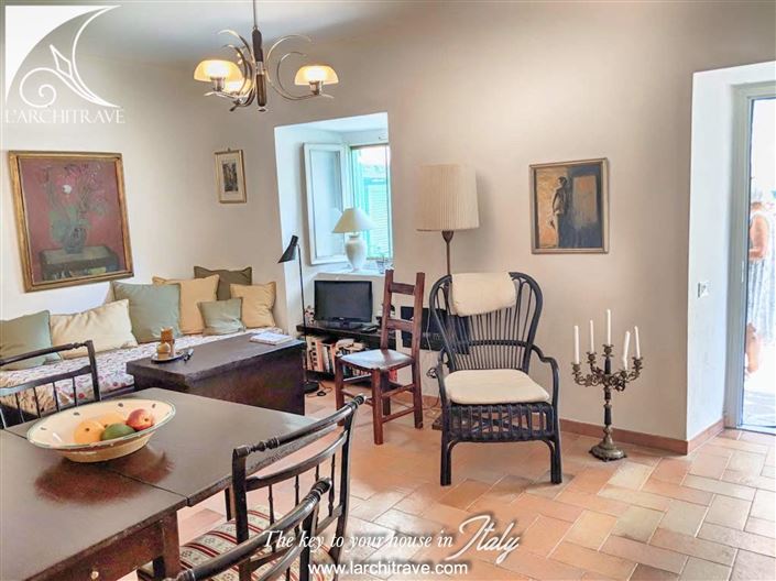 Image No.3-1 Bed House for sale