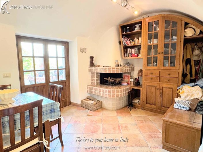 Image No.4-4 Bed House for sale