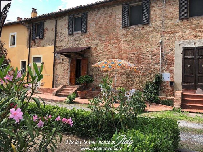 Image No.24-4 Bed House for sale