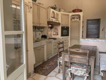 c3192770-b22c-9d45-3e6f-6db201f8b7f1