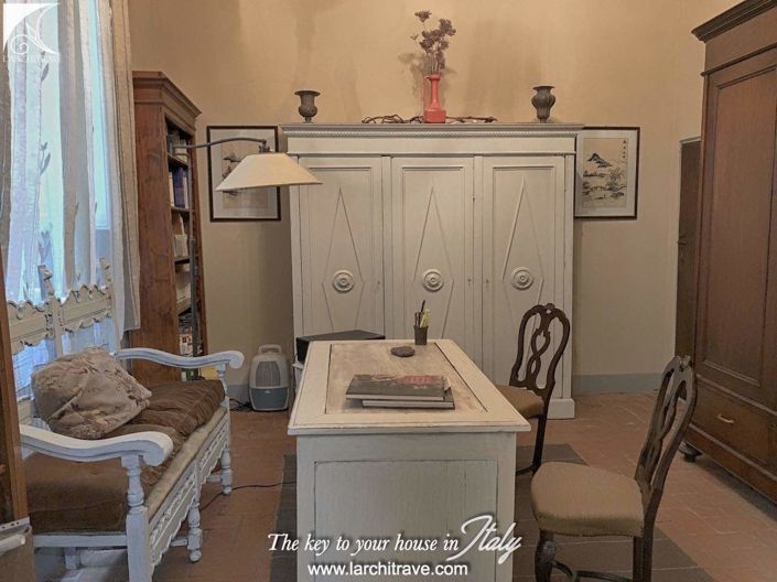 Image No.8-4 Bed House for sale