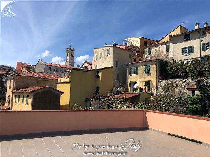 Image No.3-3 Bed House for sale