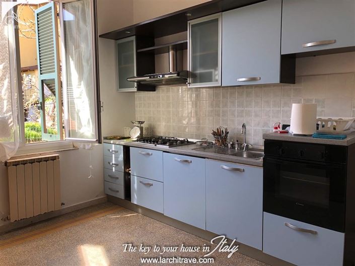 Image No.9-3 Bed House for sale