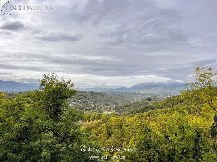 Image No.10-3 Bed Villa for sale