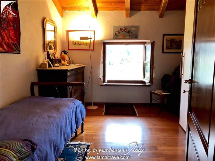 Image No.12-7 Bed Villa for sale