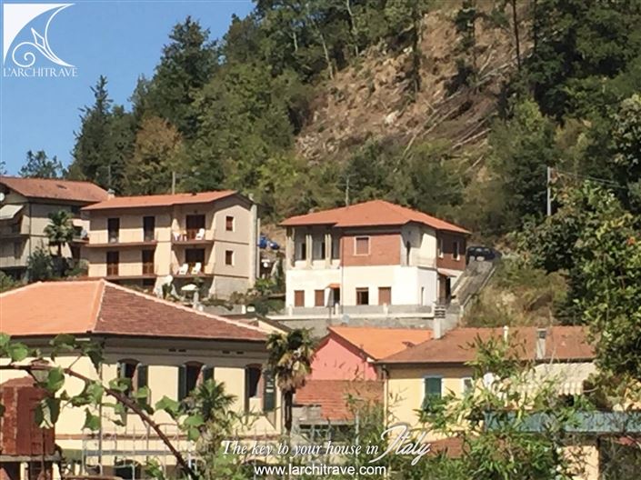 Image No.22-4 Bed Villa for sale