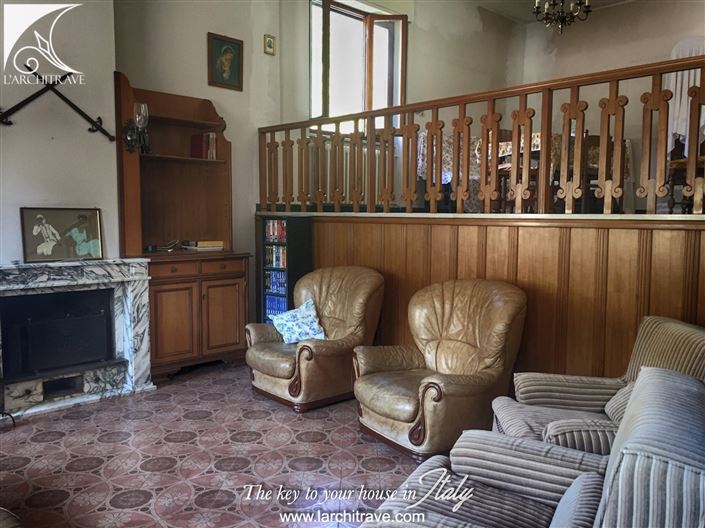 Image No.5-4 Bed Villa for sale