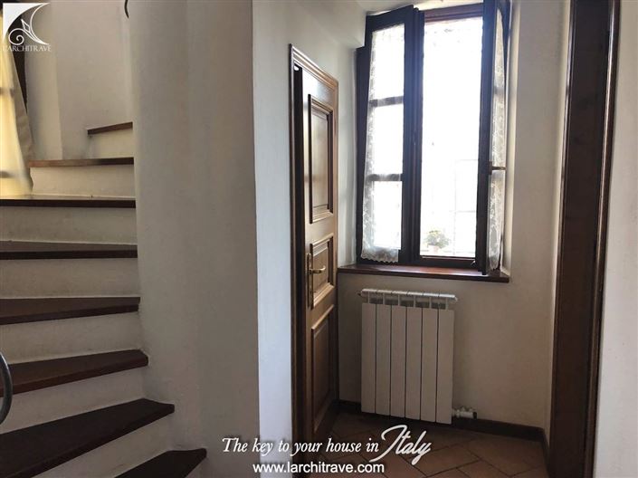 Image No.6-2 Bed House for sale