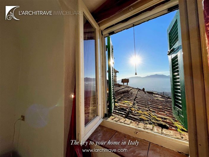 Image No.7-2 Bed House for sale