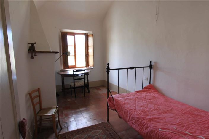 Image No.13-2 Bed House for sale