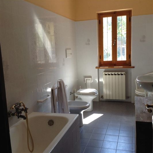 Image No.9-3 Bed Villa for sale