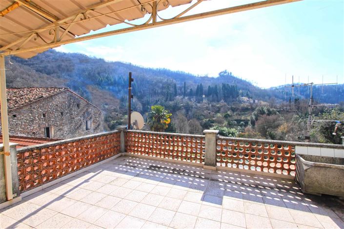 Image No.4-4 Bed House for sale