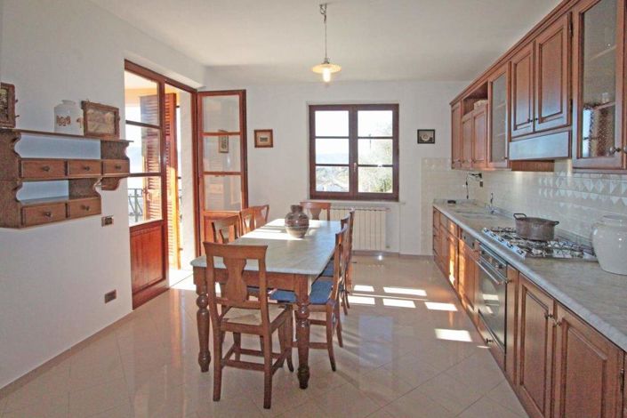 Image No.14-6 Bed Villa for sale