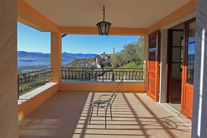 Image No.3-6 Bed Villa for sale