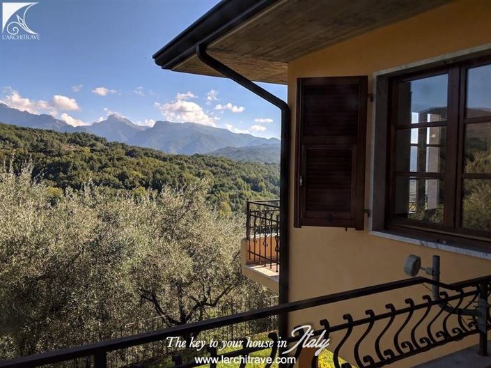 Image No.30-6 Bed Villa for sale