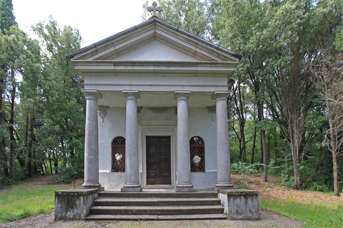 Image No.20-15 Bed Villa for sale