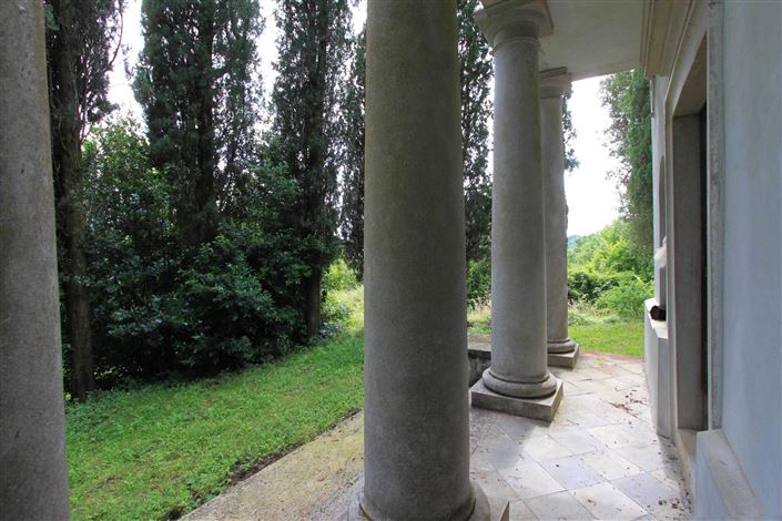 Image No.21-15 Bed Villa for sale