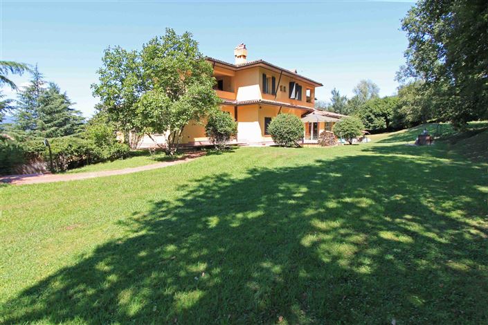 Image No.10-6 Bed Villa for sale