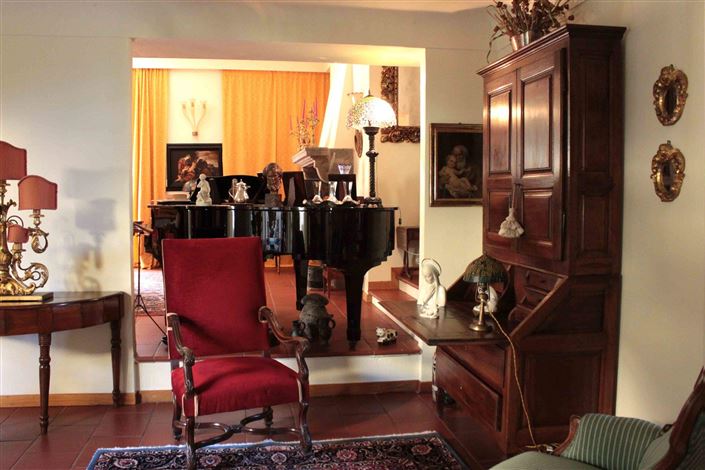 Image No.20-6 Bed Villa for sale