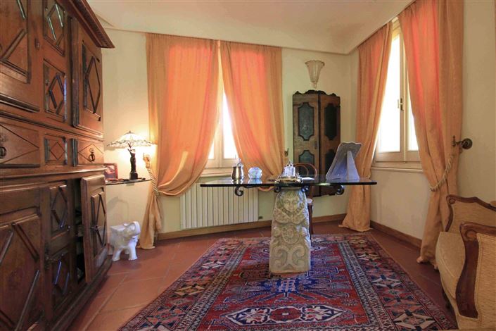 Image No.24-6 Bed Villa for sale