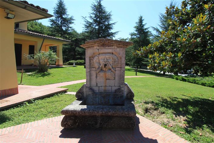 Image No.28-6 Bed Villa for sale