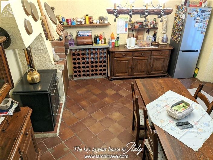 Image No.3-3 Bed House for sale