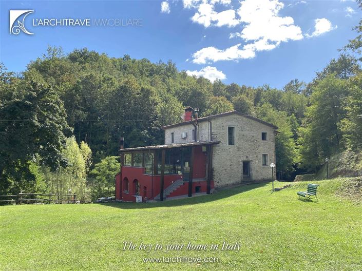 Image No.1-4 Bed Villa for sale