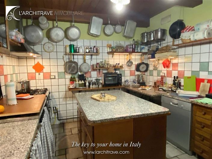 Image No.9-4 Bed Villa for sale