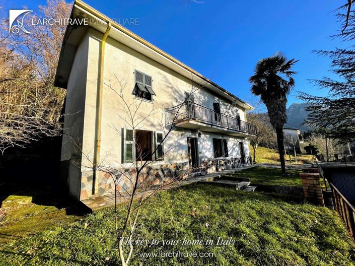 Image No.1-3 Bed Villa for sale