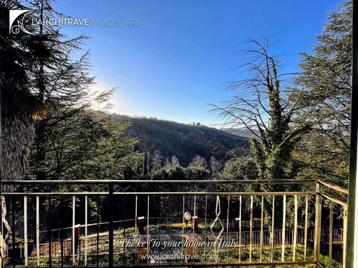 Image No.18-3 Bed Villa for sale