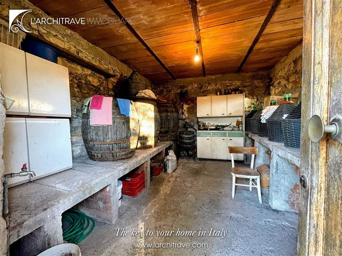 Image No.27-3 Bed Villa for sale