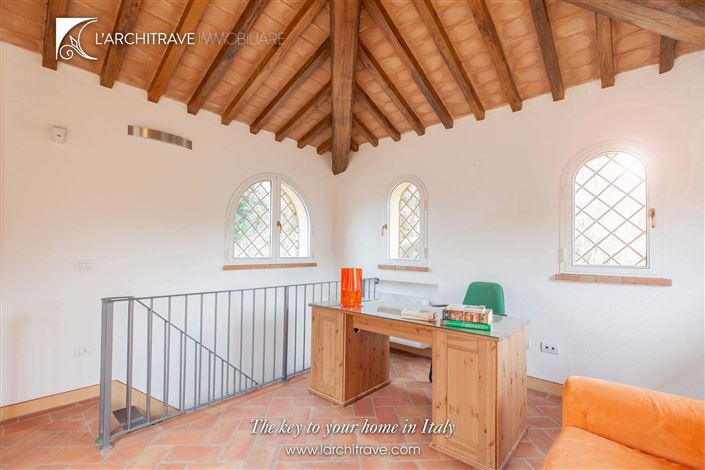 Image No.22-5 Bed Villa for sale