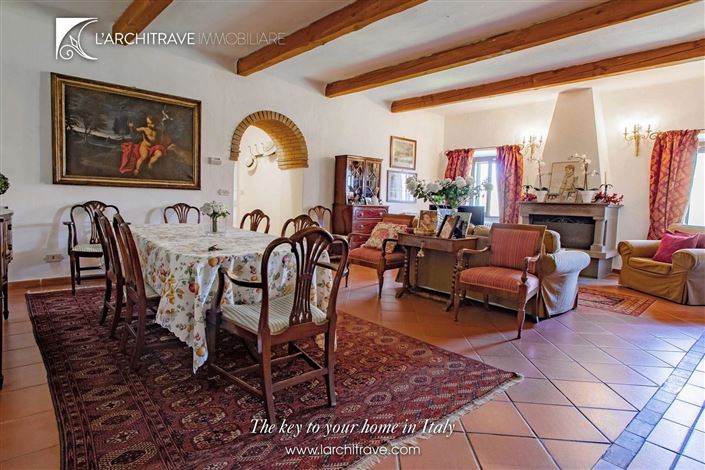 Image No.3-3 Bed House for sale