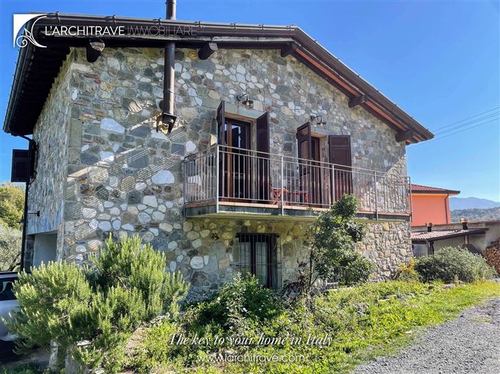 Image No.1-2 Bed Villa for sale