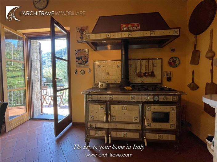 Image No.4-2 Bed Villa for sale