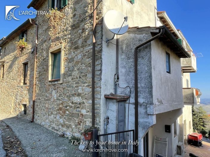 Image No.15-1 Bed House for sale