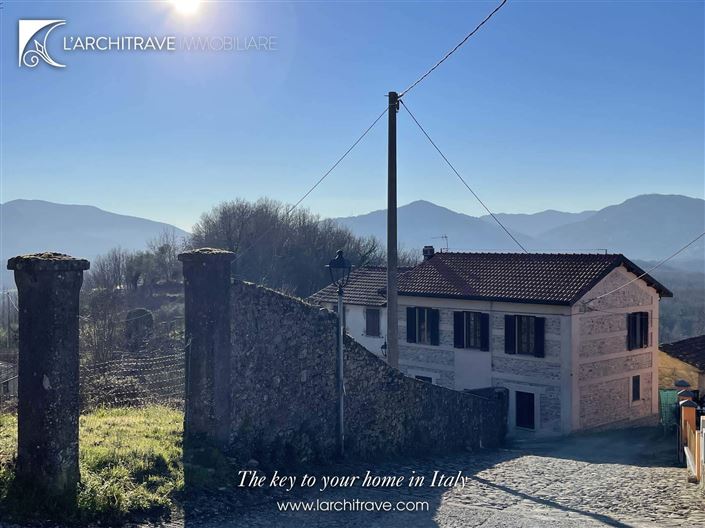 Image No.1-3 Bed Villa for sale