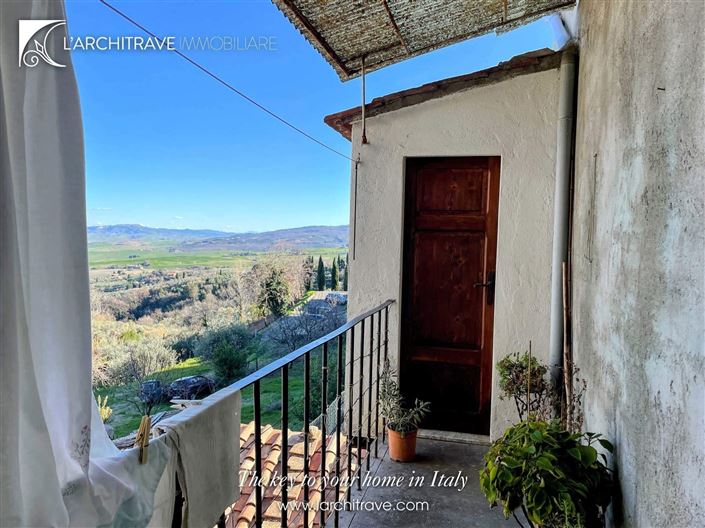 Image No.9-5 Bed House for sale