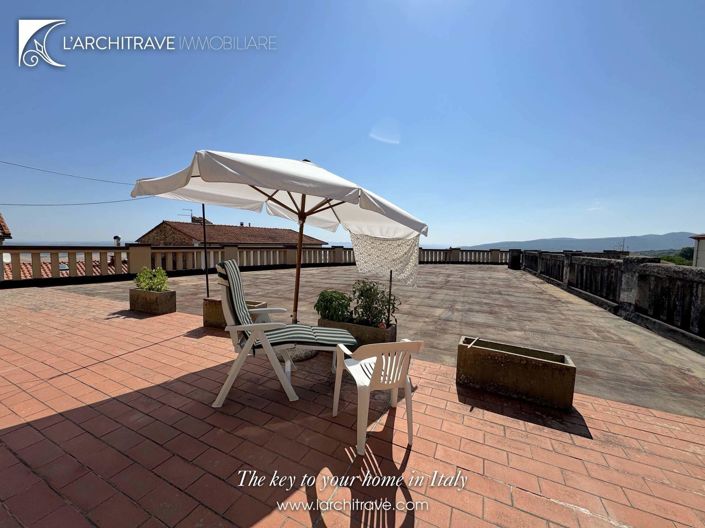 Image No.3-3 Bed House for sale