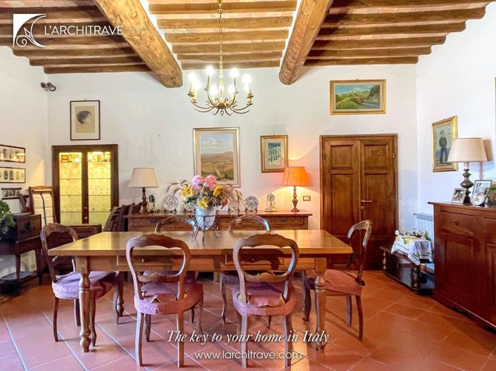 Image No.8-3 Bed House for sale