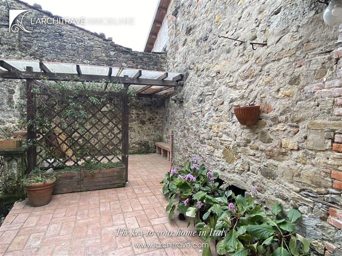 Image No.3-3 Bed House for sale