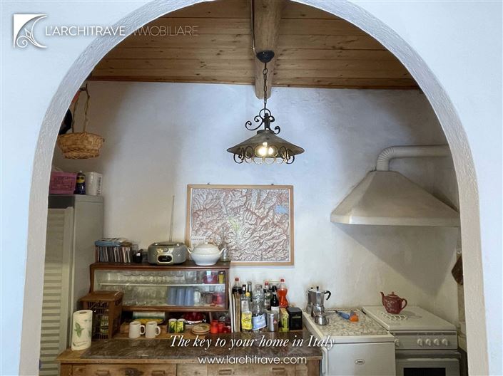 Image No.13-4 Bed House for sale