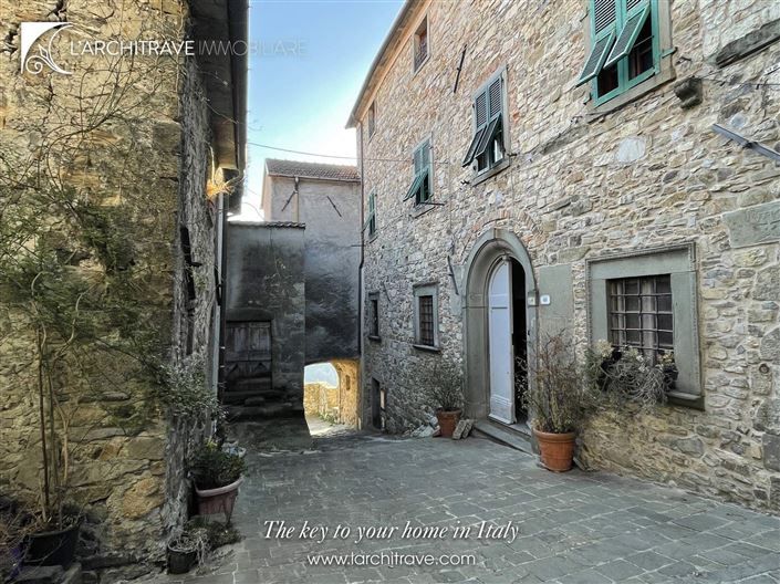 Image No.15-3 Bed House for sale