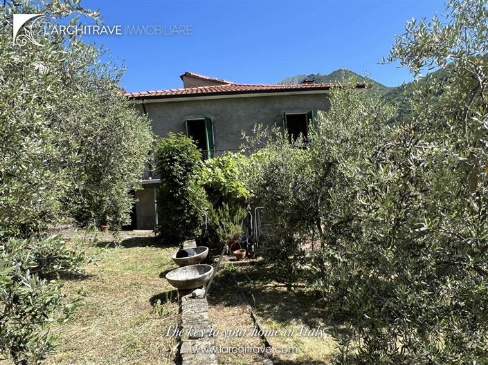 Image No.9-3 Bed House for sale